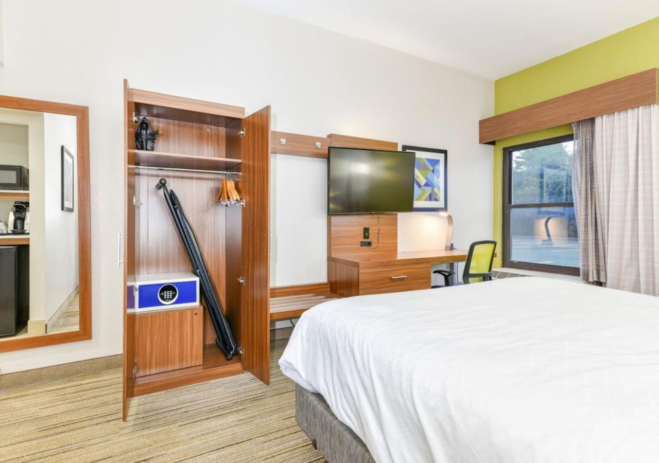 Standard Room,1082992801:JPEG