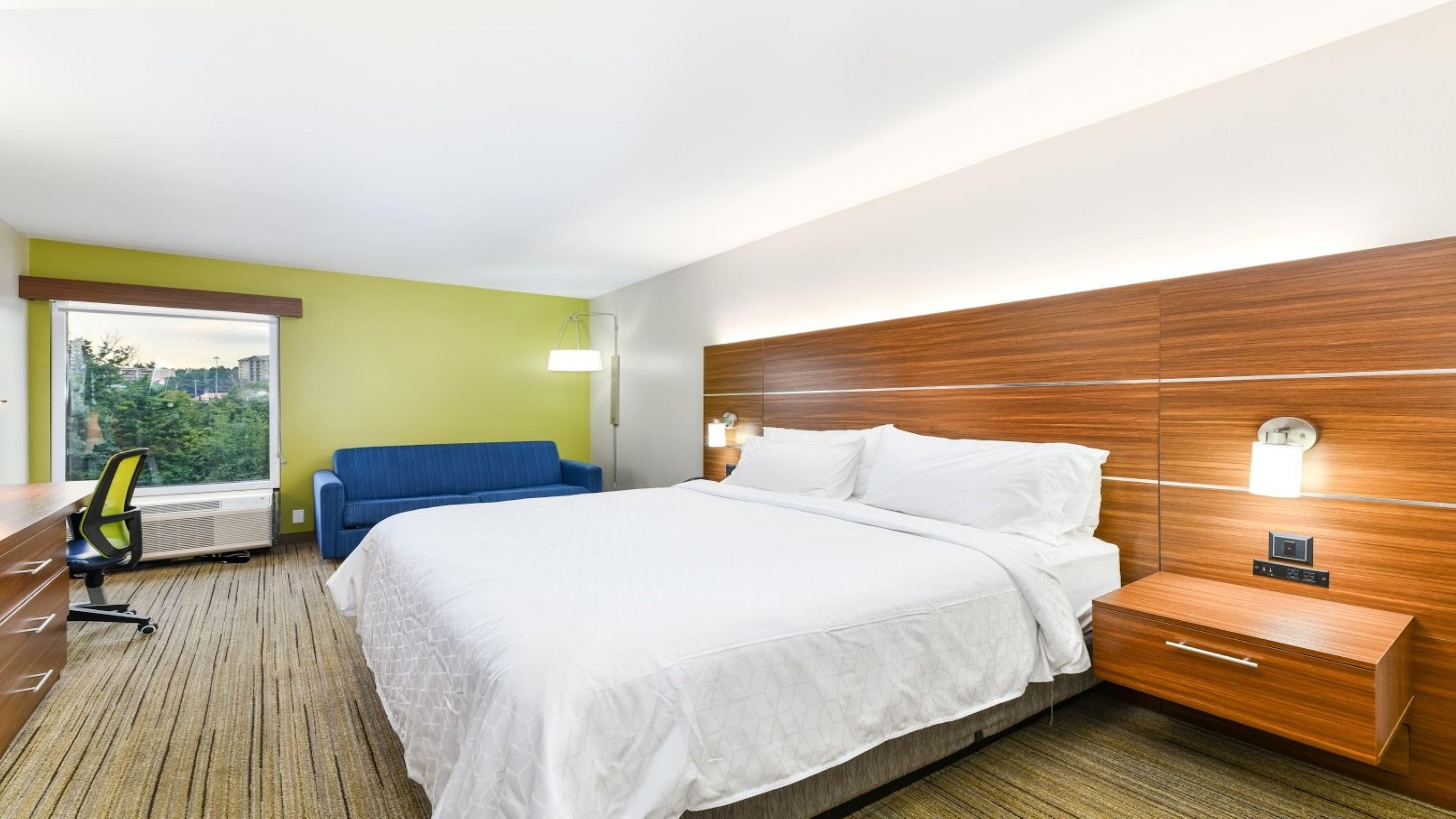Standard King Room