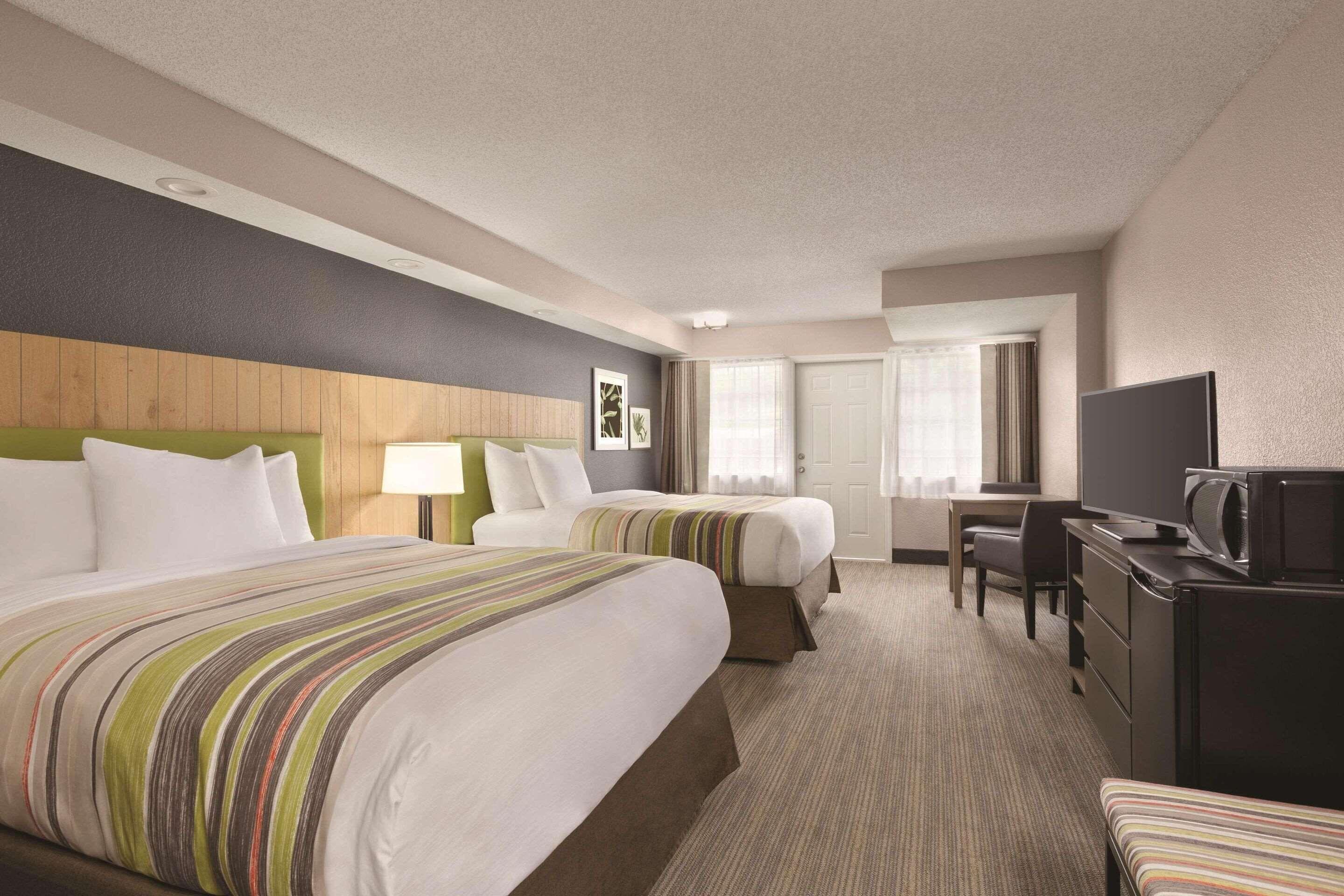Premium Queen Room Two Queen Beds Balcony Non-Smoking
