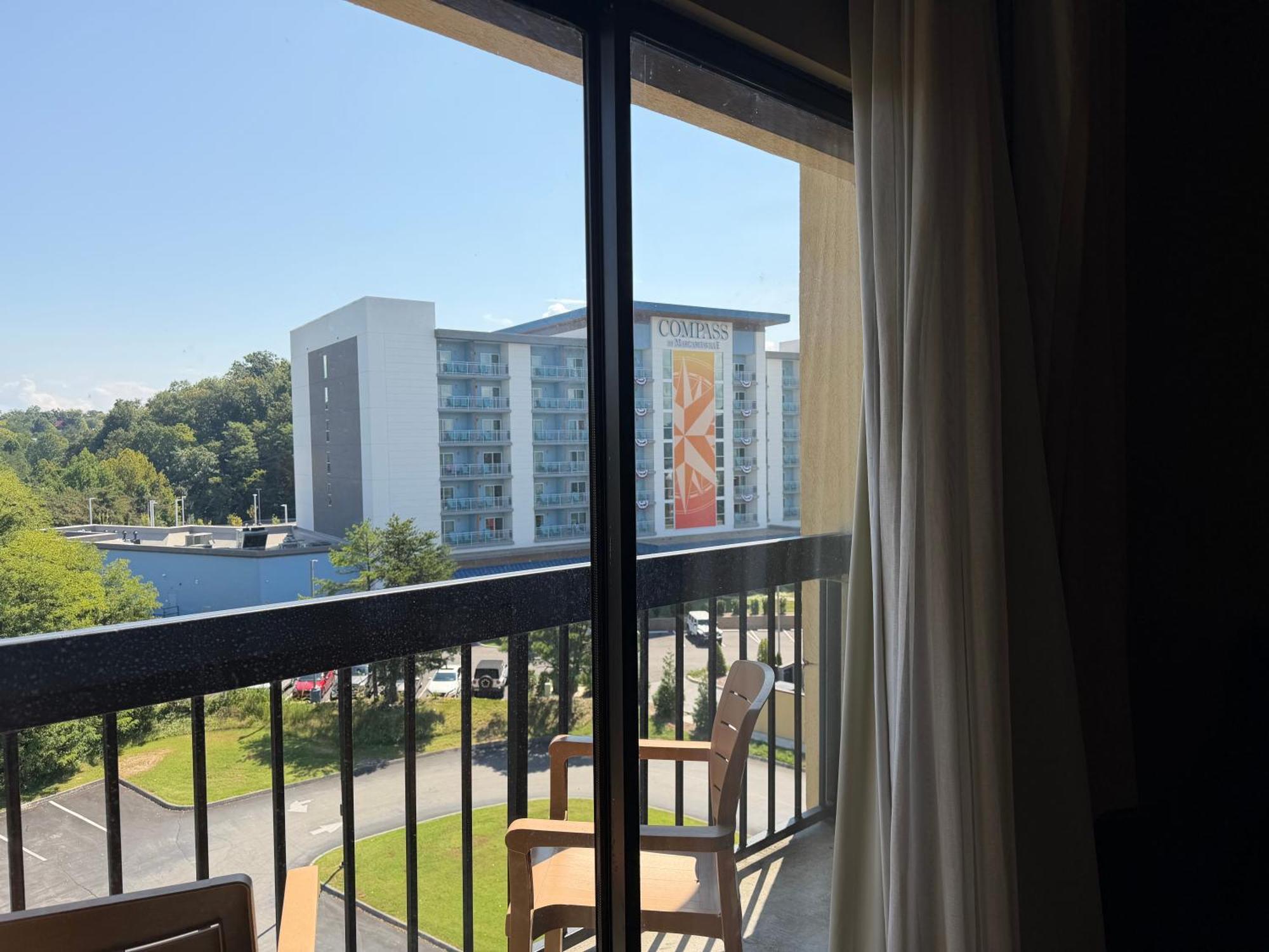 King Suite with Sofa Bed and Balcony - Non-Smoking