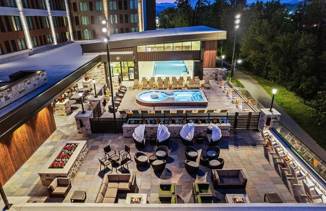 Drury Plaza Hotel Pigeon Forge-1
