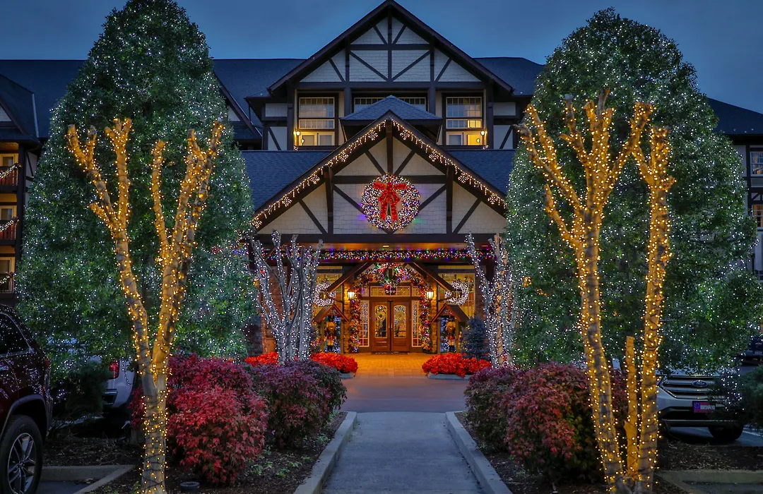 The Inn At Christmas Place-1