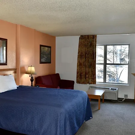 Grand Smokies Resort Lodge Pigeon Forge-2