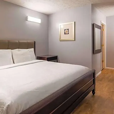 Apple Valley Inn Pigeon Forge-2