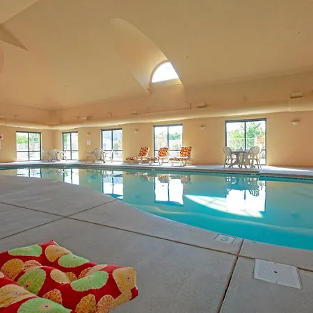Music Road Resort Inn-3