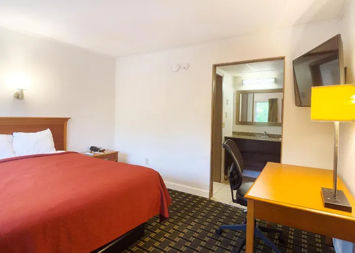 Tennessee Mountain Lodge Riverside By Oyo Pigeon Forge
